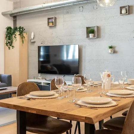 New! Lovely 3-bedroom Loft In * بلباو